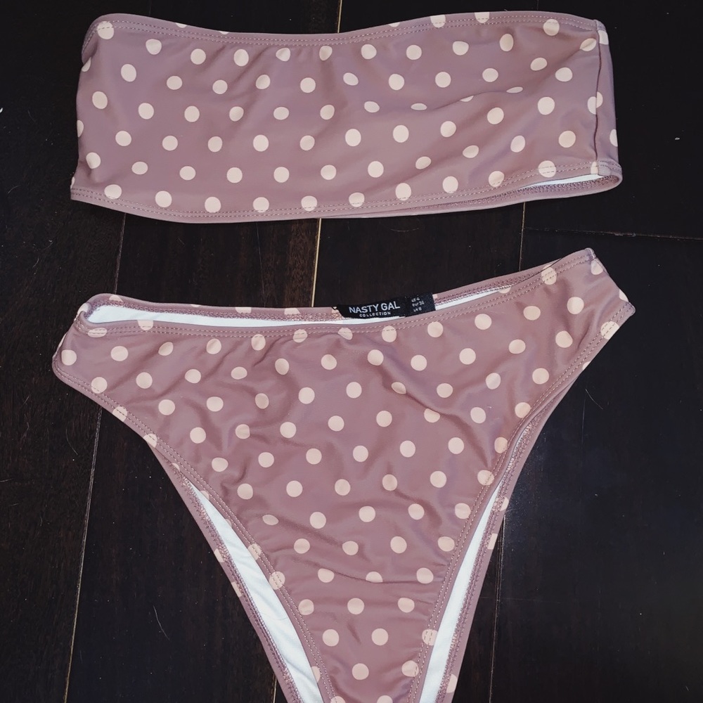 Nasty Gal high waisted bikini set !